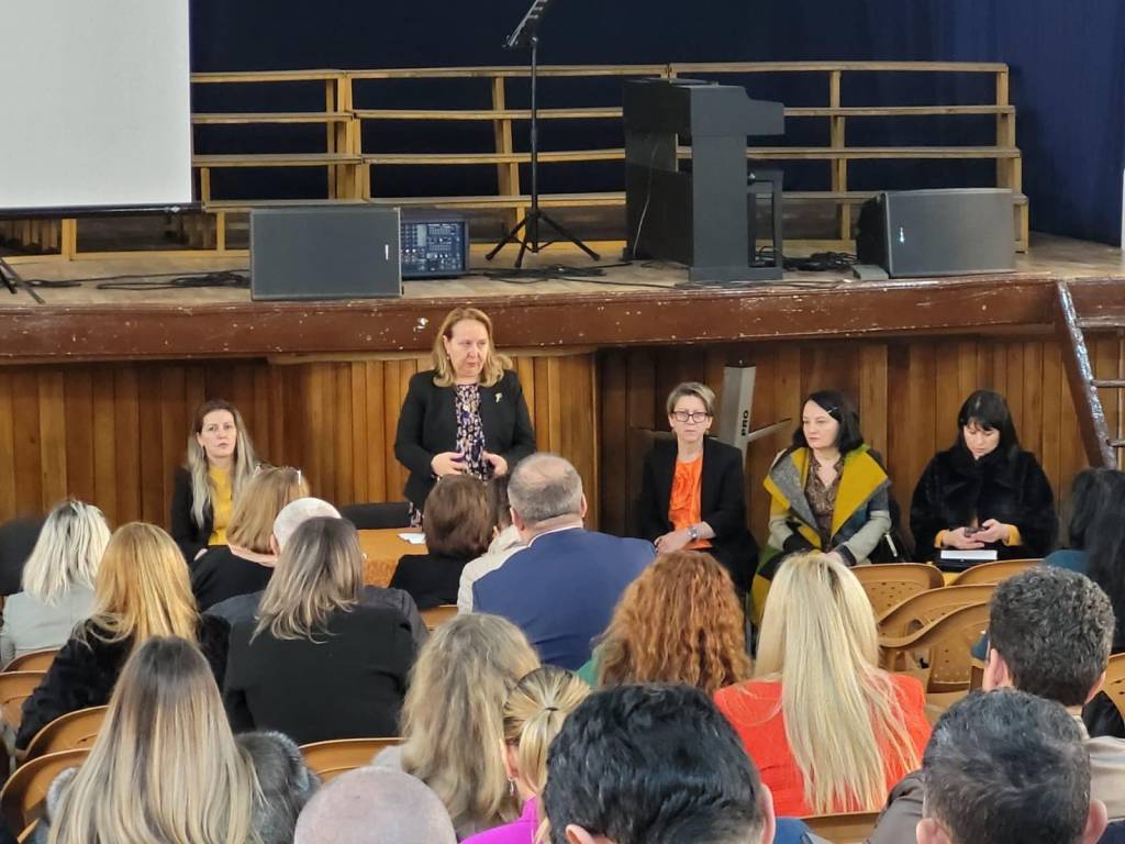 Școlile cu rezultate slabe la simulări  vor fi monitorizate de ISJ&nbsp;Gorj