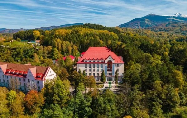 Modelul Universității Petroșani de atragere a viitorilor&nbsp;studenți