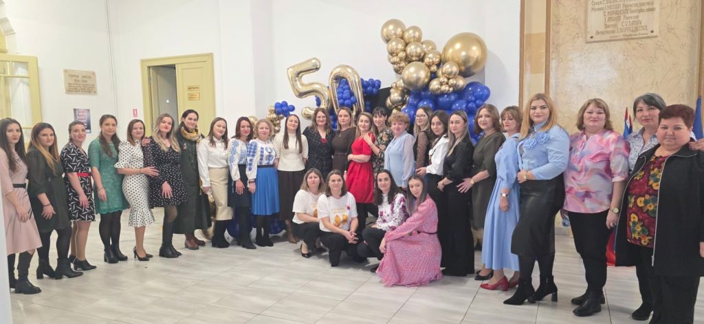 ANIVERSARE Grădinița cu PP ”Mihai Eminescu” din Târgu-Jiu la&nbsp;semicentenar